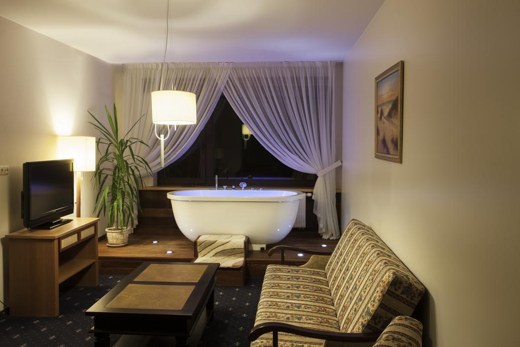 Park Villa Hotel VNO Cameră foto