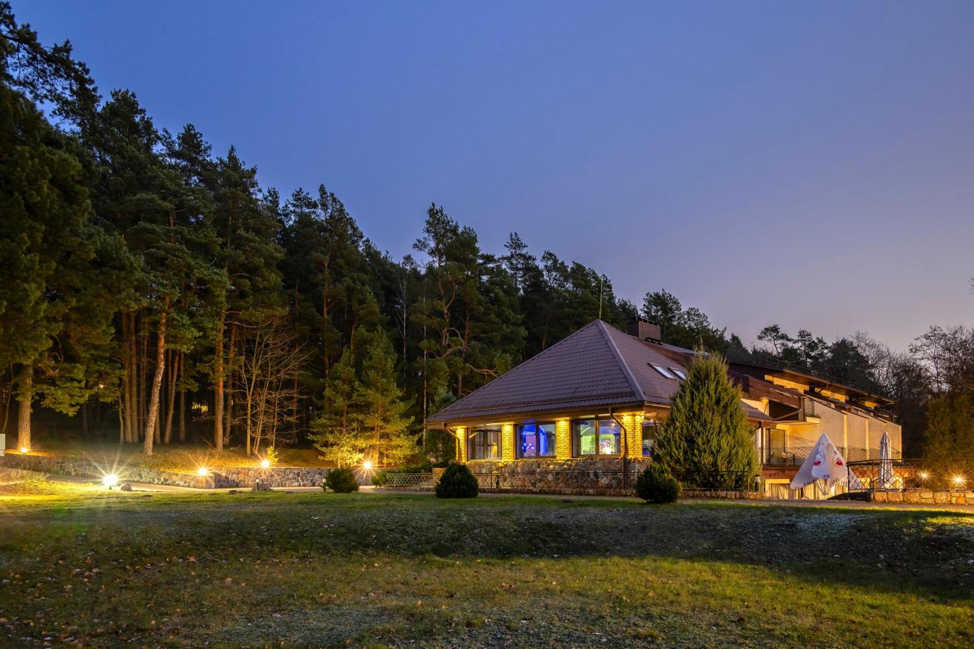Park Villa Hotel VNO Exterior foto