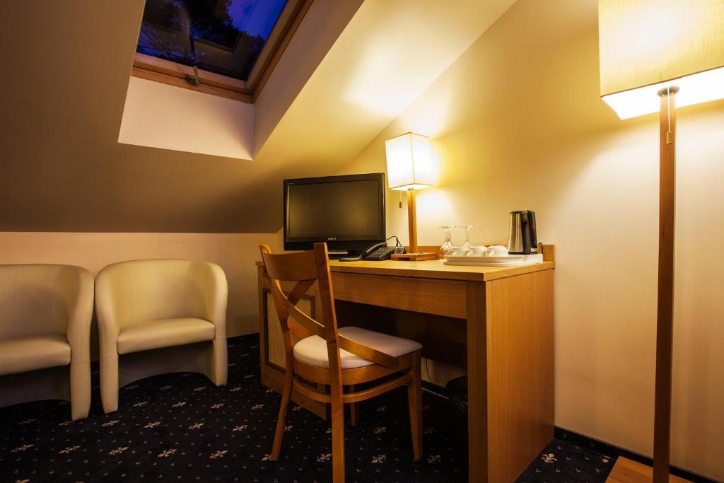 Park Villa Hotel VNO Exterior foto