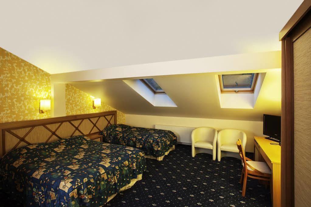 Park Villa Hotel VNO Exterior foto